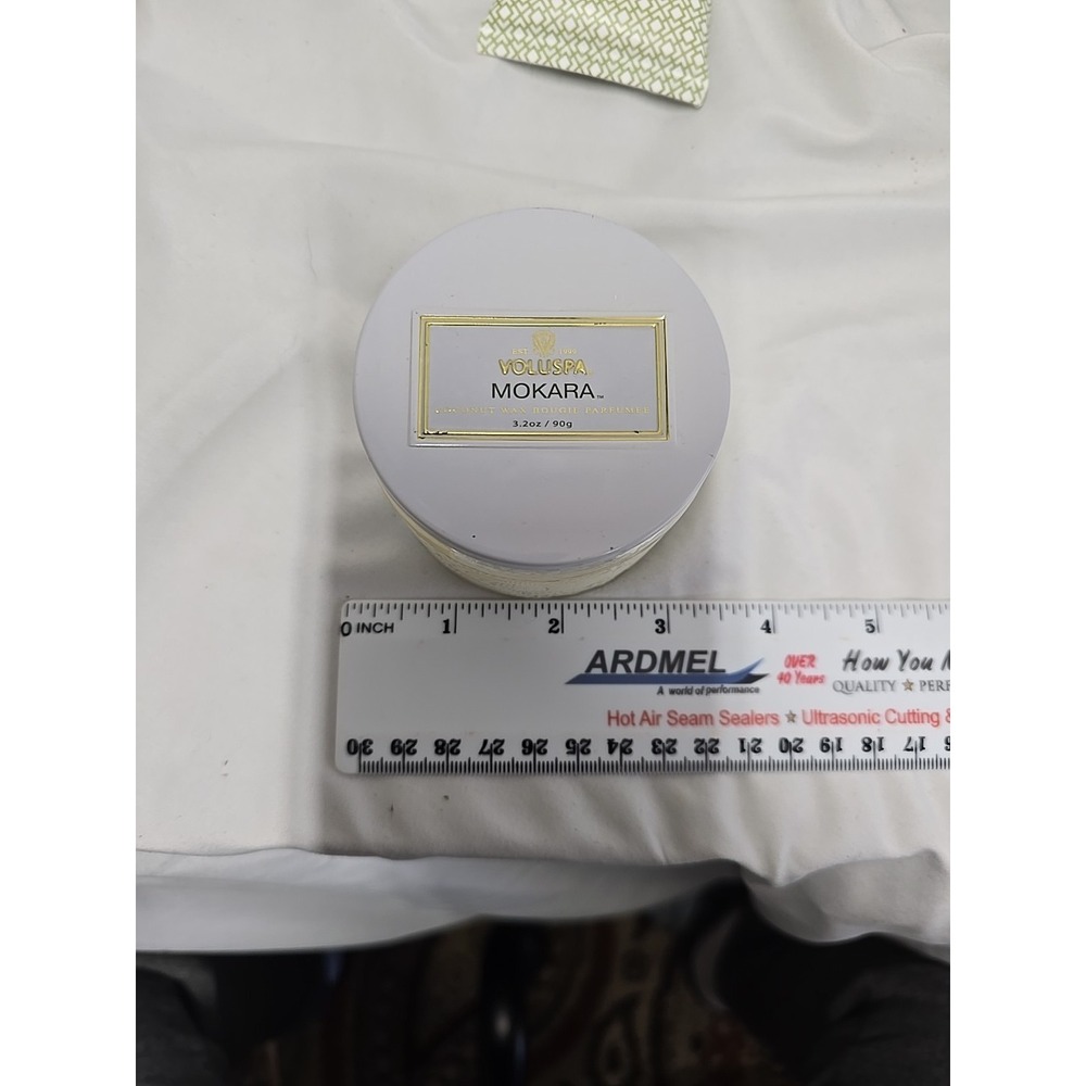 Voluspa MOKARA Petite Jar Candle 3.2oz Coconut Wax Bougie Parfumee Rare HTF